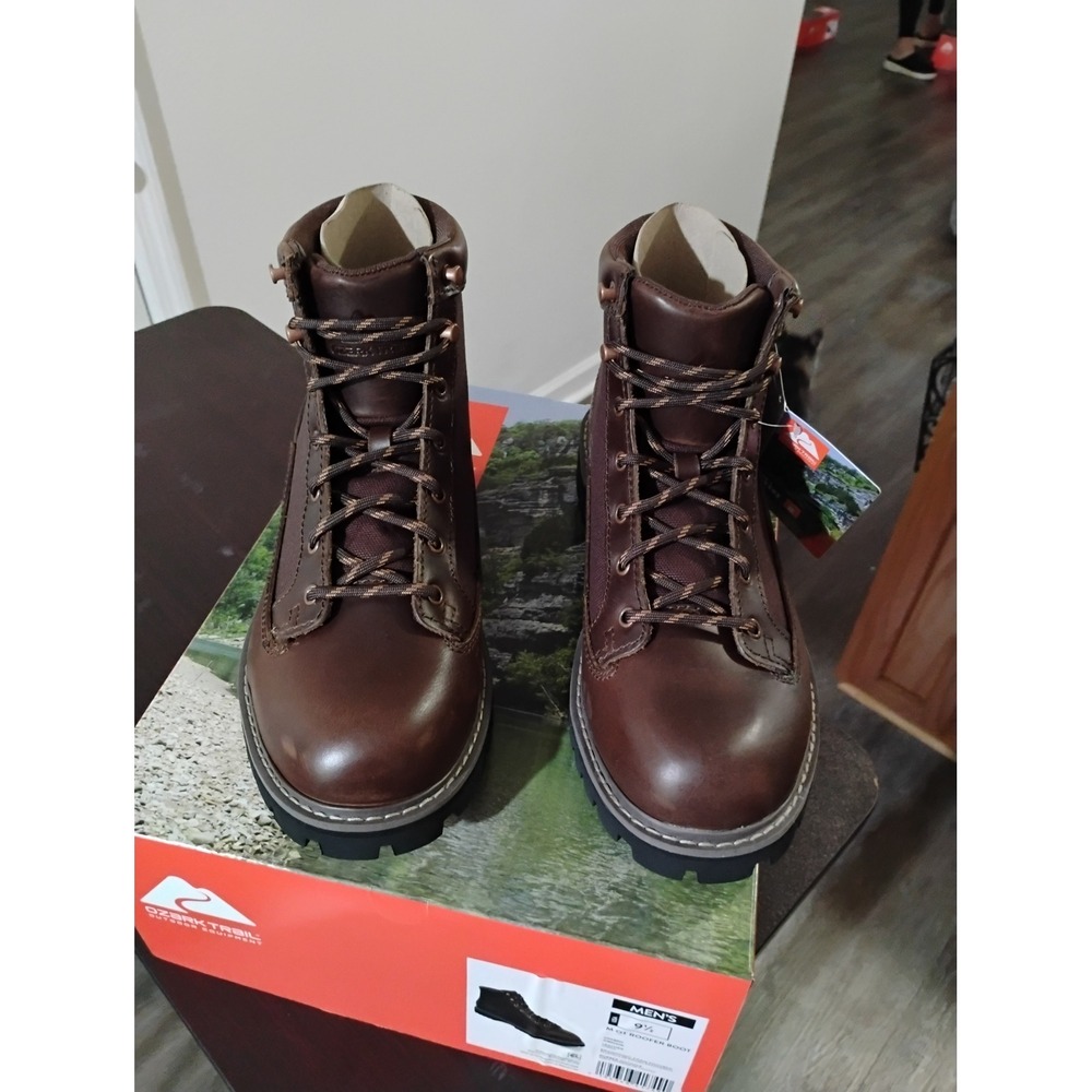 Ozark Trail Mens Roofer Boot Dark Brown Leather Hiking Work Boots Size 9.5 NEW